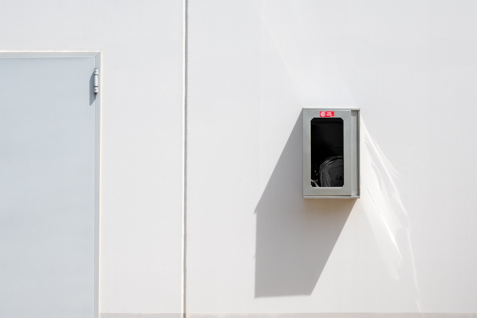 Clò_Uni45_Inox_vetro fumè_esterno